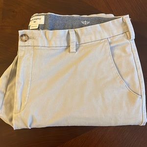 Dockers khaki straight fit